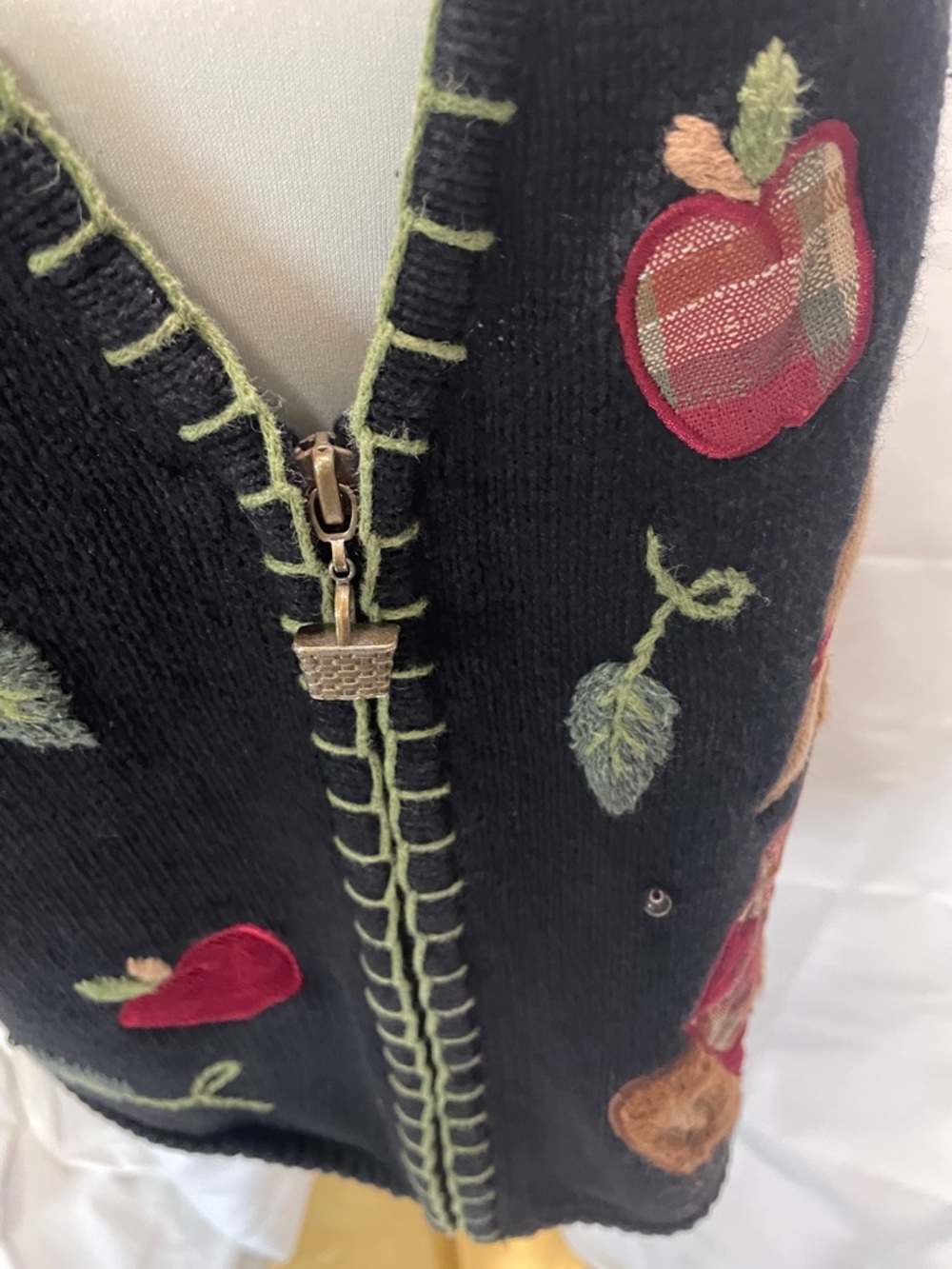 Bear & Apple Appliqué Knit Vest - Black with Red Accents - Picture 4 of 10